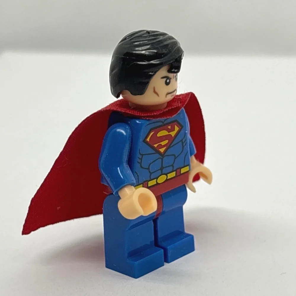 LEGO Superman Minifigure sh156 Justice League DC Super Heroes 76040 Super Man
